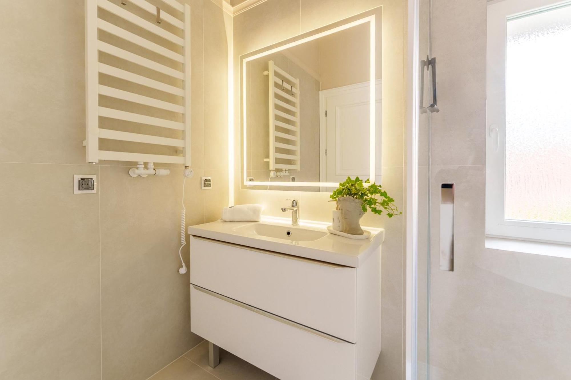 Apartment Lighthouse - Pomorska 5 *